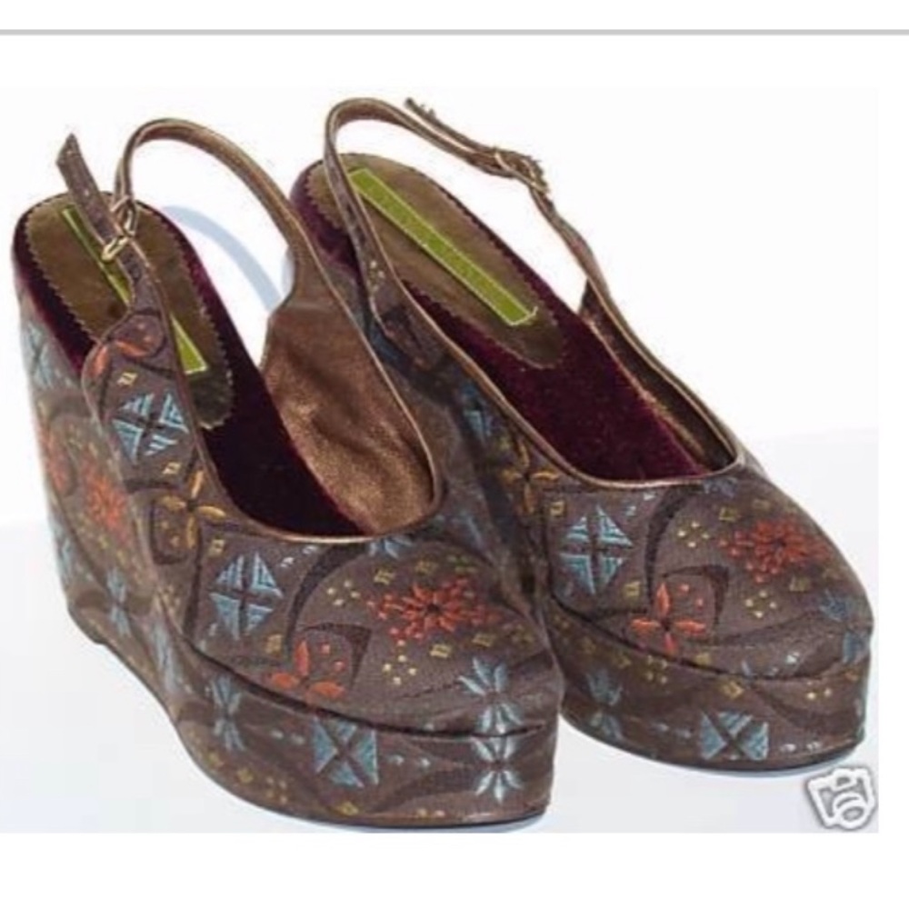 Cydney Mandel platform wedge shoes